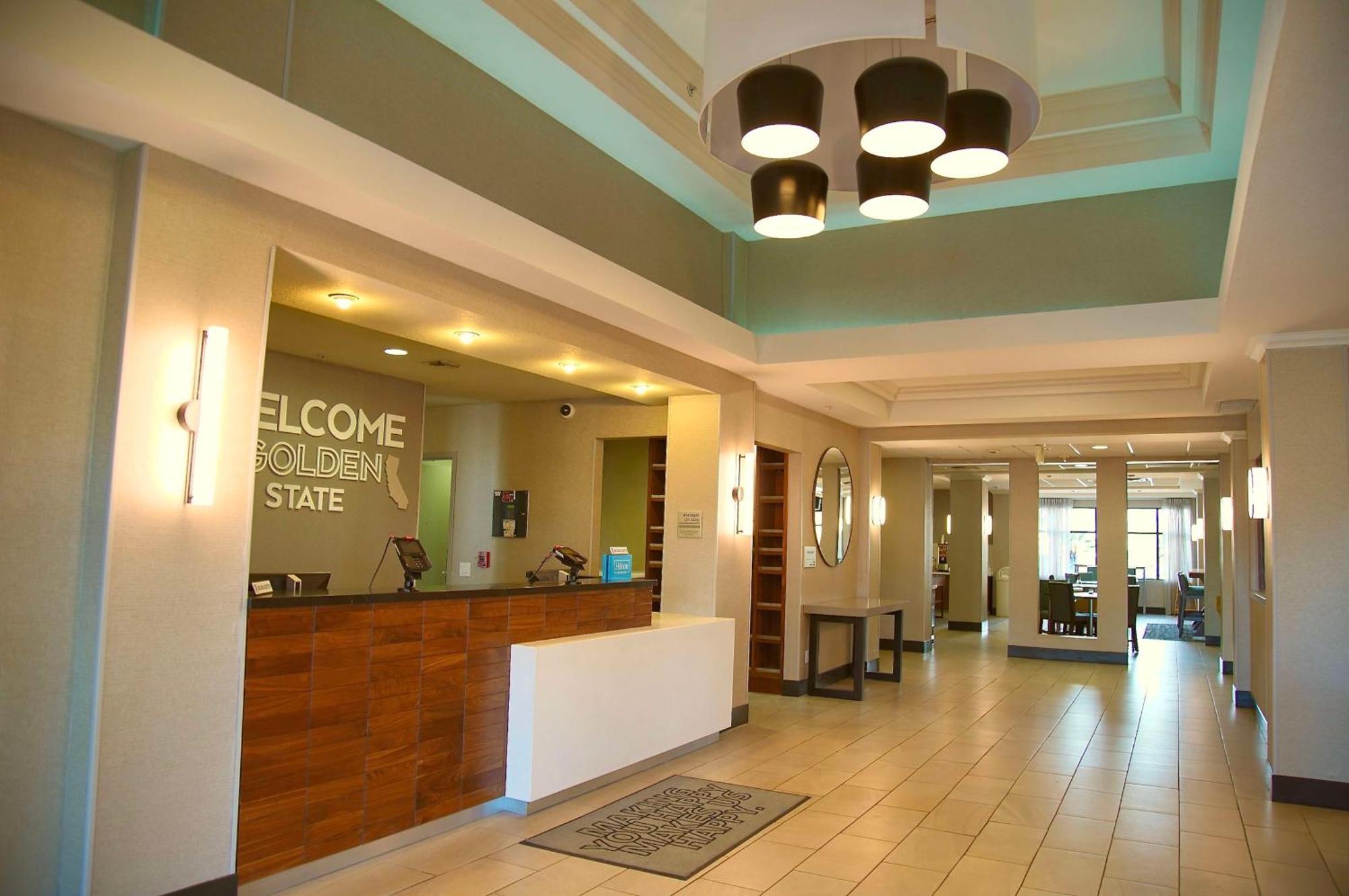 Hampton Inn & Suites Cathedral City Esterno foto